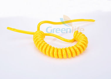 O plutônio brilhante Tubbing do amarelo bobinou o cabo distribuidor de corrente, projeto de gerencio sobre um eixo bobinado corda do cabo de fio
