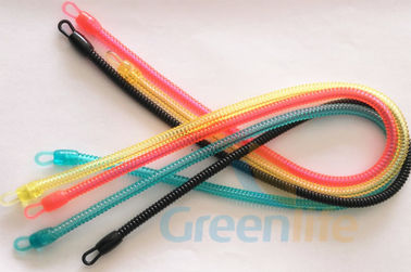 As cores translúcidas do suporte chave espiral plástico Stretchable personalizaram o comprimento
